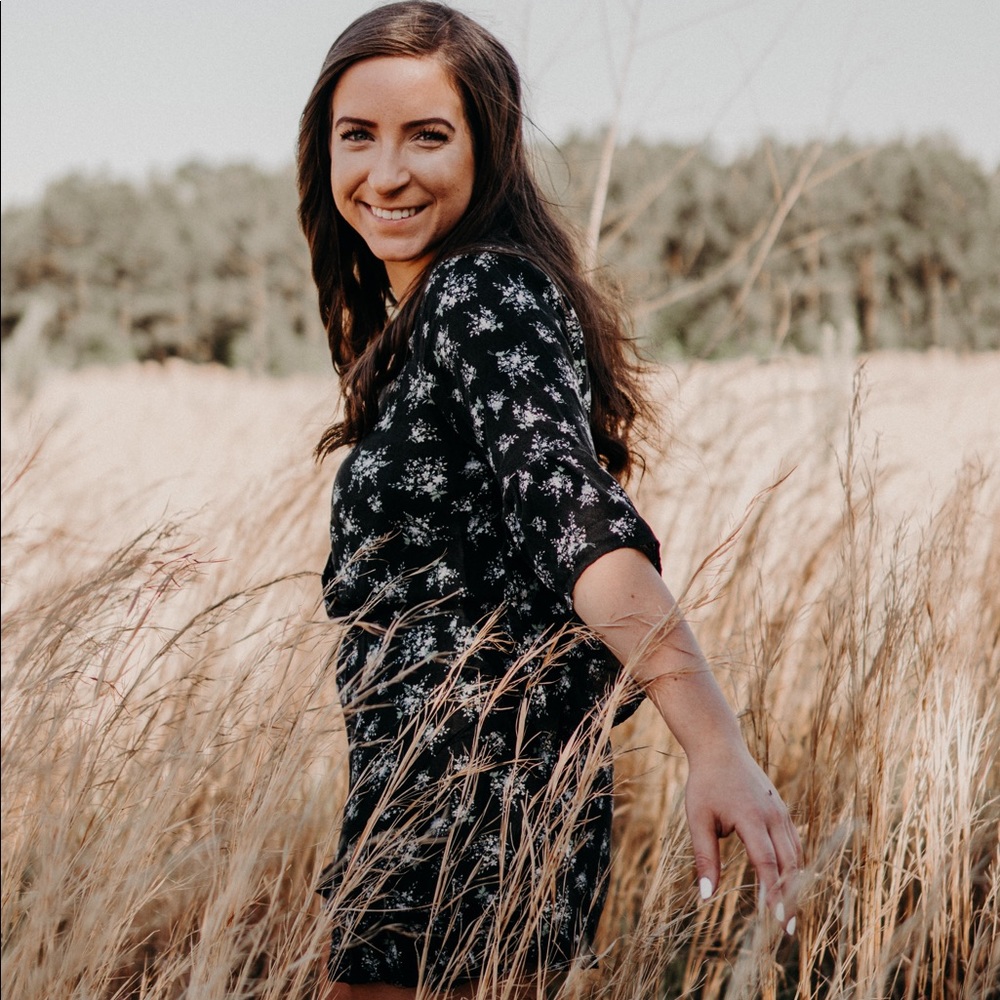Navy Flare Sleeve Romper!